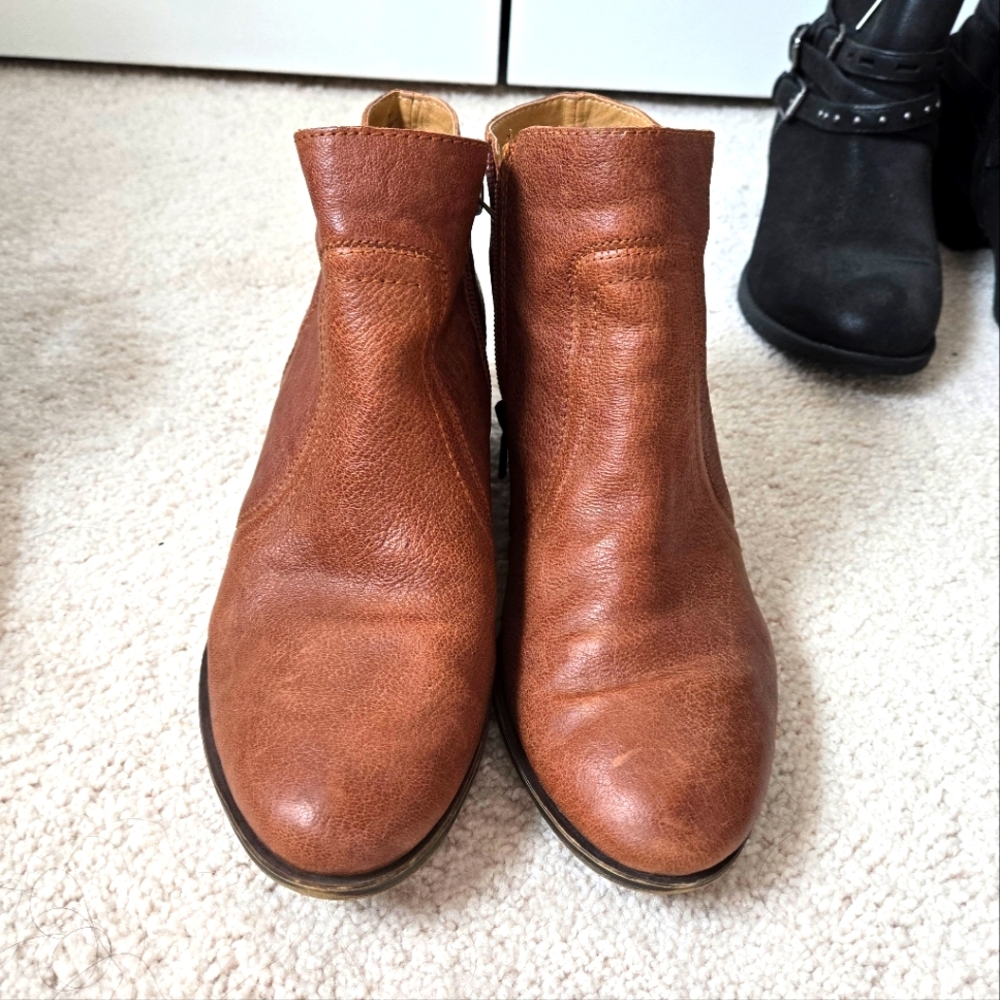 Lucky Brand - Distressed Leather Ankle Boots. Size 8.5 US. 1.5" heels.